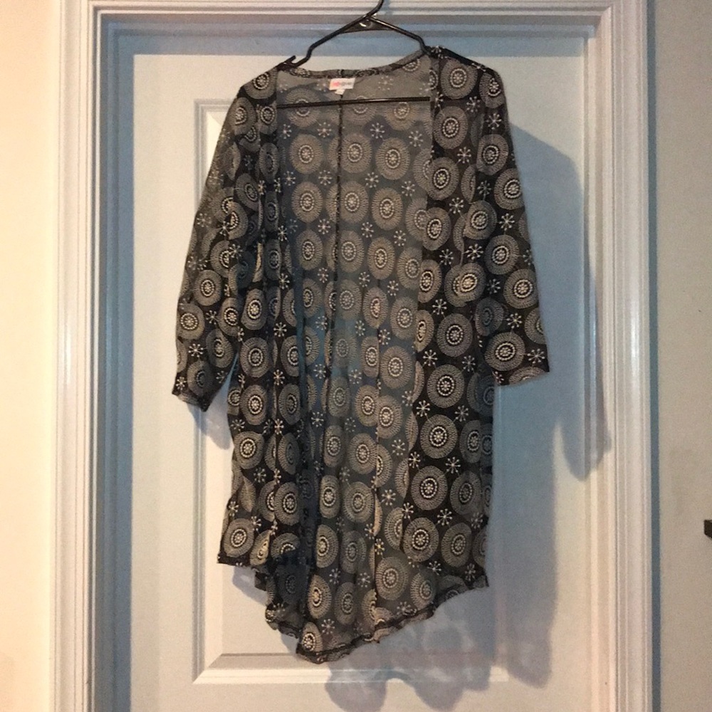 LuLaRoe Lindsay Kimono